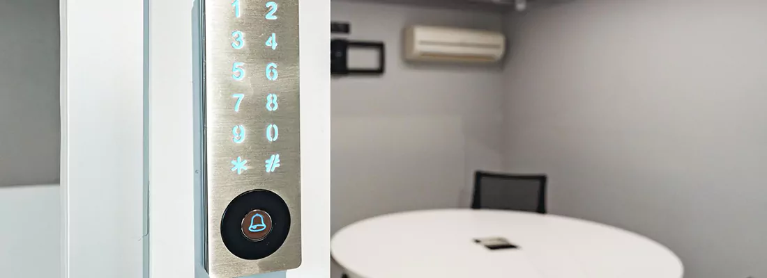 Affordable Keyless Lock Door Solutions for Homes and Offices in Sarasota Springs, FL