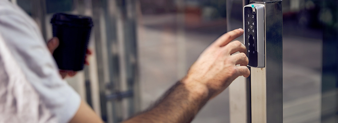 Enhance Storefront Security with Access Control Systems in Sarasota Springs, FL