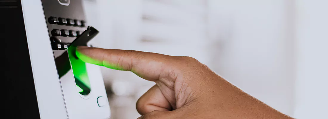 Smart Gate Locks with Remote Access Features in Sarasota Springs, FL